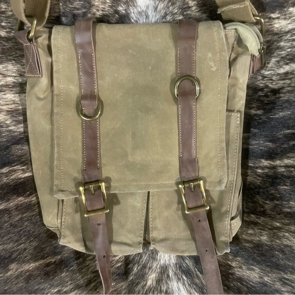 Cargoit Canvas Olive‎ green Double Snap Fold over Bag Purse